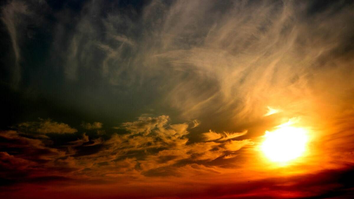 TN Weather Report: அடுத்த 3 தினங்களுக்கு வட தமிழக உள் மாவட்டங்களில் வெப்ப அலை.. வானிலை ஆய்வு மையம் தகவல்..!