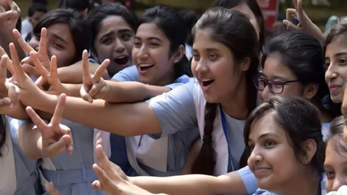 TN SSLC Results 2024: 10ம் வகுப்பு பொதுத்தேர்வு முடிவுகள்: தேர்ச்சி விகிதம், எந்த மாவட்டம் முதலிடம்?.. முழு விபரம் இதோ.!