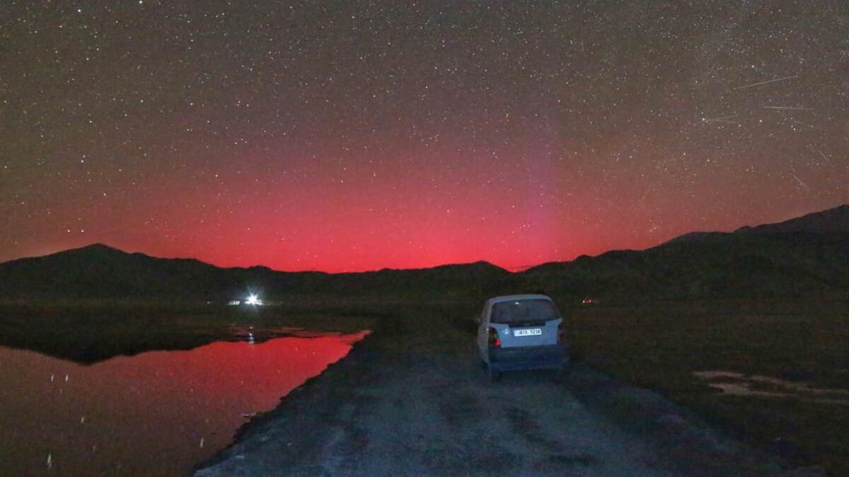 Northern Lights Seen in Ladakh: லடாக்கில் தோன்றிய அரோரா ஒளிவிளைவு; சூரியபுயலால் வானியல் அதிசியம்.!