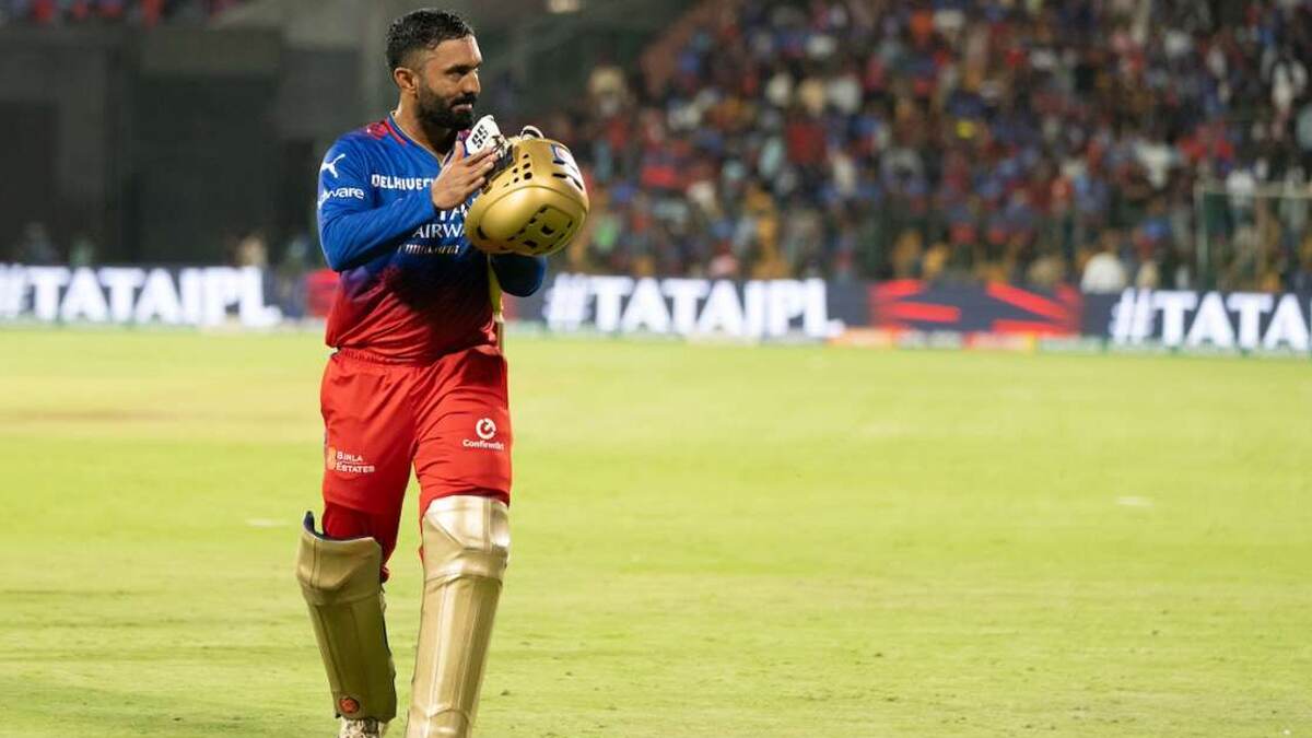 Dinesh Karthik Retirement: ஐபிஎல் தொடரில் இருந்து ஓய்வு அறிவித்த தினேஷ் கார்த்திக்.. சோகத்தில் ரசிகர்கள்..!