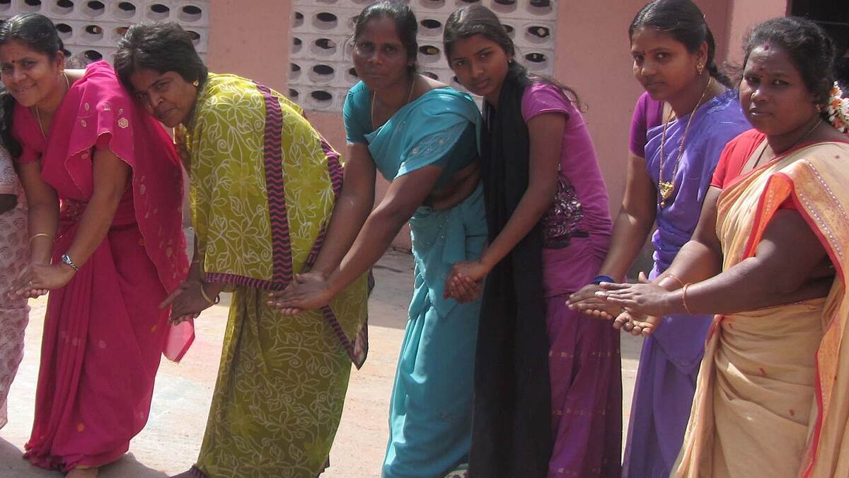 Valli Gummi Attam: வள்ளி கும்மி ஒயிலாட்டம்.. திருச்செங்கோட்டில் 47வது முறையாக அரங்கேற்றம்..!