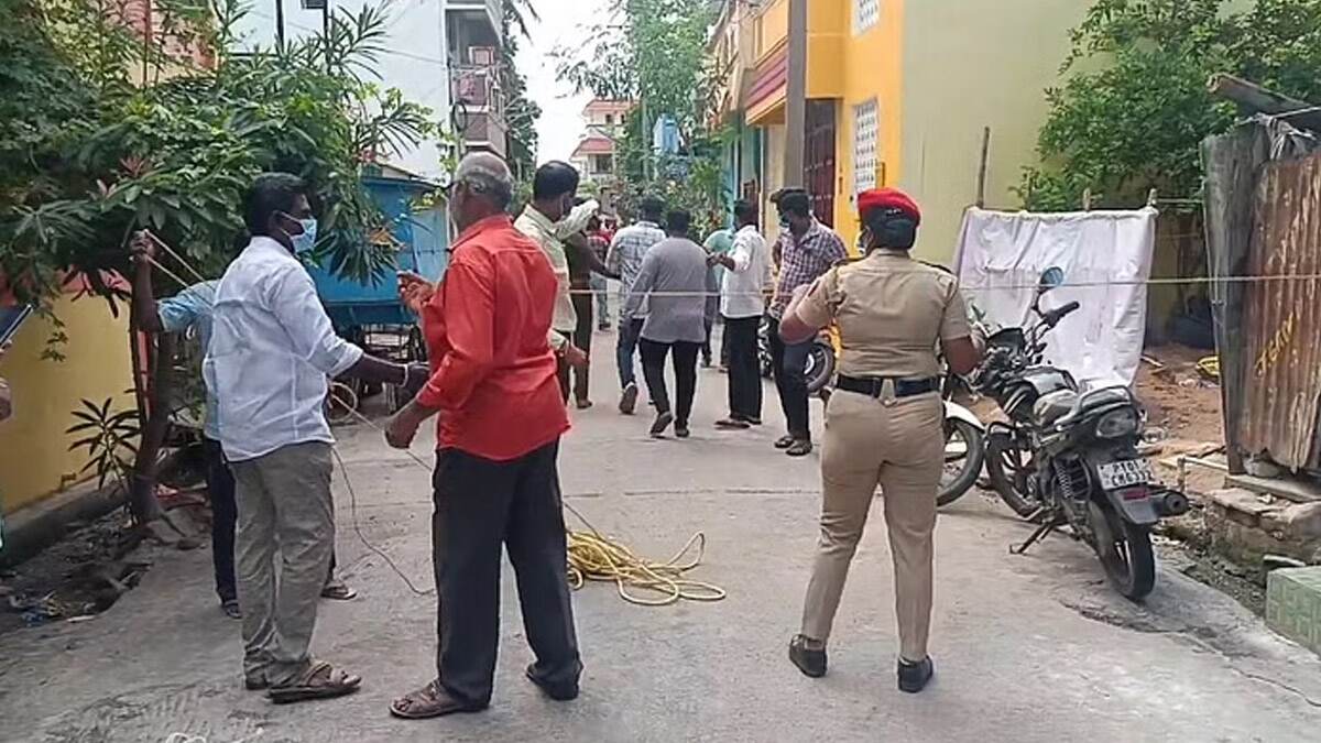 Pondicherry Shocker: கழிவறையில் விஷவாயு கசிந்து தாய், மகள், பேத்தி என 3 பெண்கள் பலி.. புதுச்சேரியில் சற்றுமுன் பதறவைக்கும் சம்பவம்.!