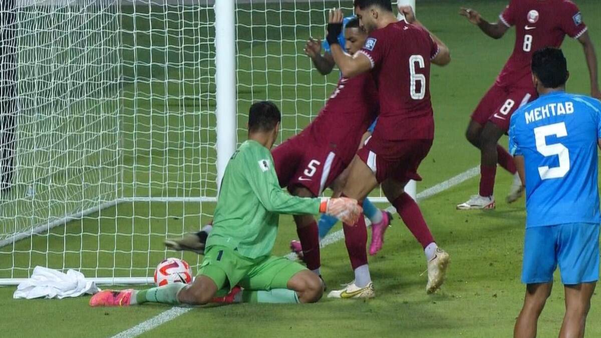 Controversial Goal: அம்பயரின் தவறான முடிவால் இந்திய அணி தோல்வி; சர்ச்சைக்குரிய கோல் அடித்து கத்தார் அணி வெற்றி..!