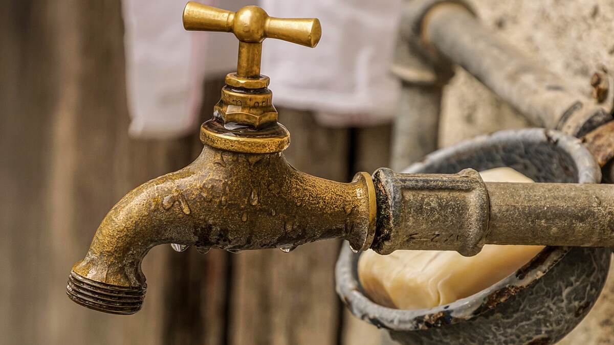 Restrictions on Water supply: நீர்ப்பிடிப்பு பகுதிகளில் மழை குறைவு; வாரத்தில் 3 நாட்கள் நீர் விநியோகம் ரத்து செய்ய்யப்படுவதாக அறிவிப்பு.!
