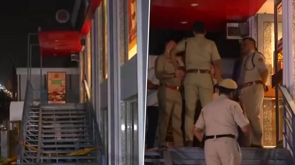 Delhi Firing Incident: டெல்லி உணவு விற்பனை நிலையத்தில் துப்பாக்கிச் சூடு.. ஒருவர் பலி.. டெல்லியில் பரபரப்பு..!