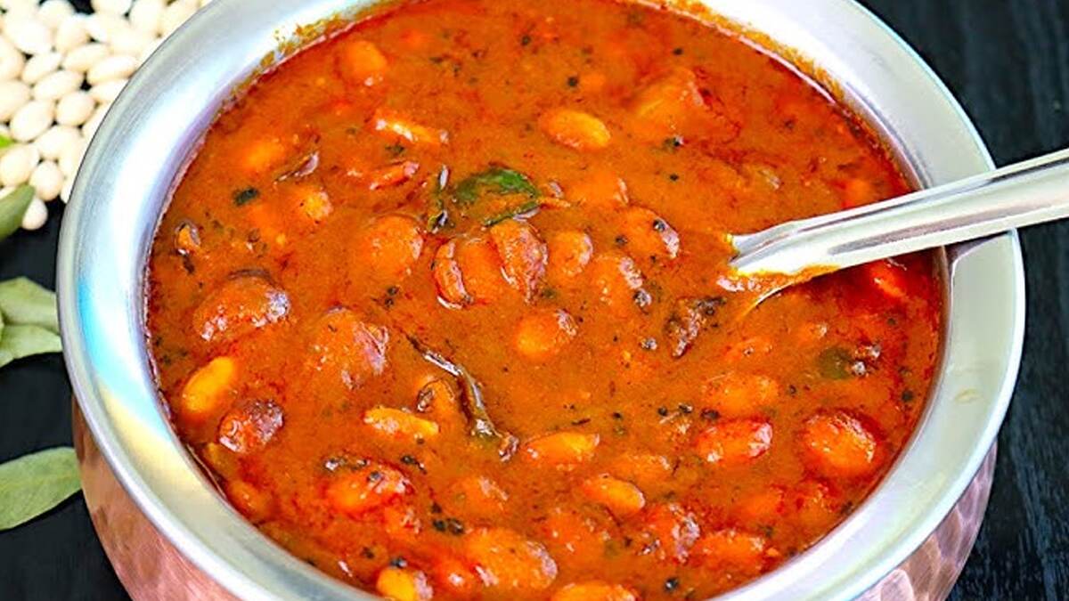 Mochai Kottai Karakulambu Recipe: சுவையான மொச்சை கொட்டை காரக்குழம்பு செய்வது எப்படி..? விவரம் உள்ளே..!