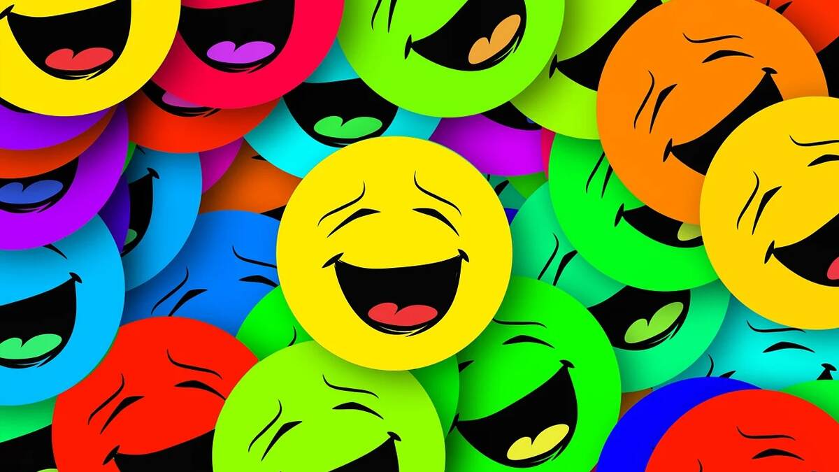 Laughing Is Mandatory In Japan: 'ஒரு நாளைக்கு ஒரு முறையாவது கட்டாயம் சிரிக்க வேண்டும்' - ஜப்பான் அரசு அதிரடி உத்தரவு..!