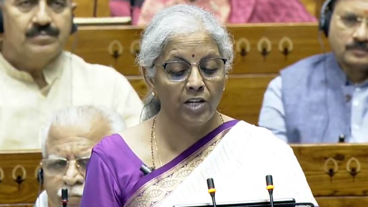 Union Budget 2024: பீகார் மற்றும் ஆந்திரா வளர்ச்சிக்கு நிதி ஒதுக்கீடு.. மத்திய பட்ஜெட்டில் நிர்மலா சீதாராமன் அசத்தல் அறிவிப்பு..!
