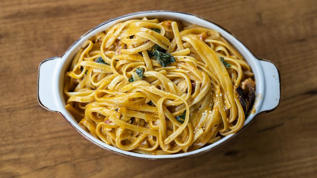 Easy Homemade Noodles: குழந்தைகளுக்கு மிகவும் பிடித்தமான நூடுல்ஸ்.. வீட்டிலேயே செய்வது எப்படி?!