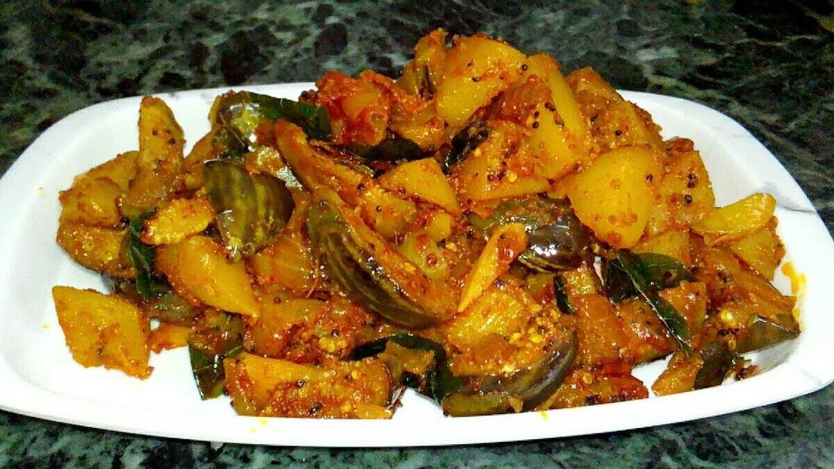 Brinjal Potato Poriyal Recipe: கத்திரிக்காய் உருளைக்கிழங்கு பொரியல் சுவையாக செய்வது எப்படி..? விவரம் உள்ளே..!