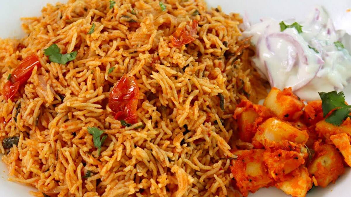 Tomato Rice Recipe: சுவையான தக்காளி சாதம் செய்வது எப்படி..? விவரம் உள்ளே..!