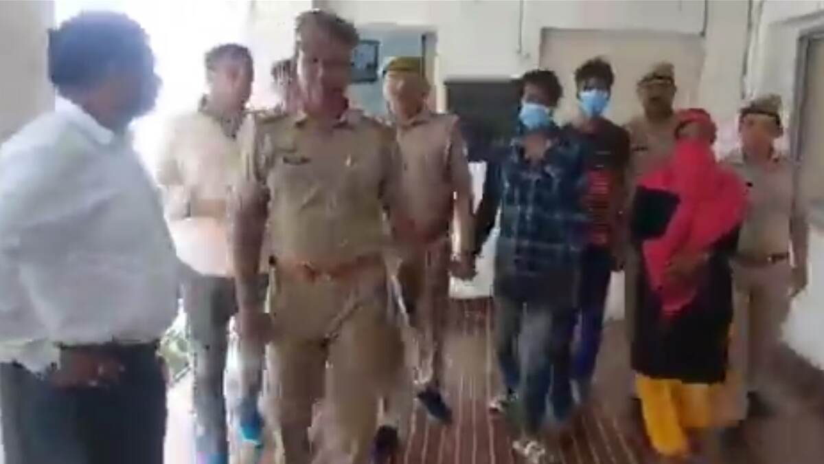Husband Killed His Wife: நடத்தையில் சந்தேகப்பட்டு மனைவி கொடூர கொலை; காதலி மற்றும் நண்பருடன் சேர்ந்து தீர்த்துக்கட்டிய கணவர்..!