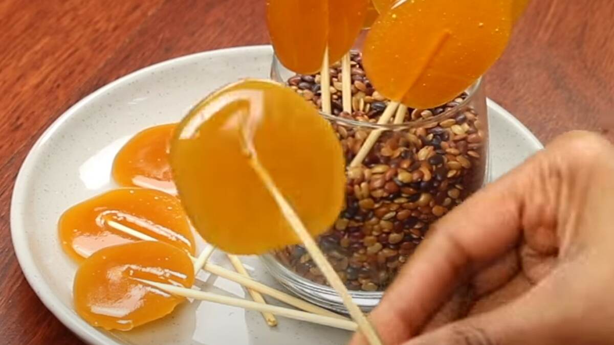 Homemade Honey Lollipops: தேன் இருந்தால் போதும்.. வீட்டிலேயே லாலிப்பாப் செய்யலாம்..!