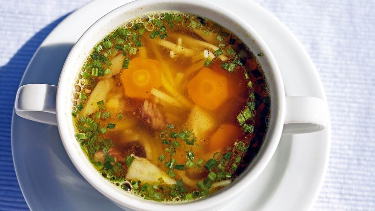 Vegetable Soup Recipe: ஒரு முறை காய்கறி சூப் இப்படி செஞ்சு பாருங்க.. எல்லாரும் விரும்பி சாப்பிடுவாங்க..!
