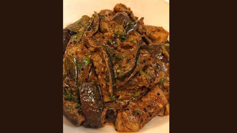 Brinjal Milagu Kootu Recipe: கத்திரிக்காய் மிளகு கூட்டு சுவையாக செய்வது எப்படி..? ரெசிபி டிப்ஸ் இதோ..!