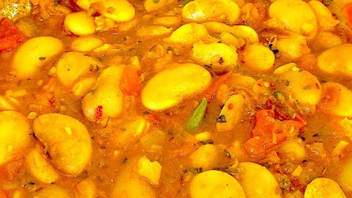 Butter Beans Kuzhambu Recipe: மட்டன் குழம்பை மிஞ்சும் சுவையில் பட்டர் பீன்ஸ் குழம்பு செய்வது எப்படி..? ரெசிபி டிப்ஸ் இதோ..!