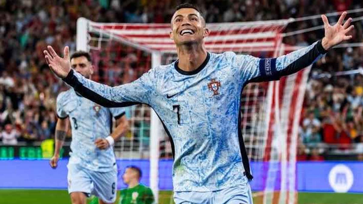 Cristiano Ronaldo Records: வரலாற்று சாதனை படைத்த ரொனால்டோ.. 900 கோல்கள் அடித்து அசத்தல்..!