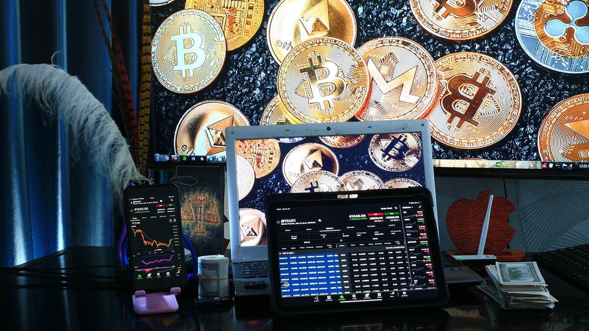 Cryptocurrency Scams: கிரிப்டோ கரன்சி முதலீடு மோசடி; ஒரே ஆண்டில் ரூ.47000 கோடி இழந்த அமெரிக்கர்கள்.. அதிர்ச்சி தகவல் அம்பலம்.!