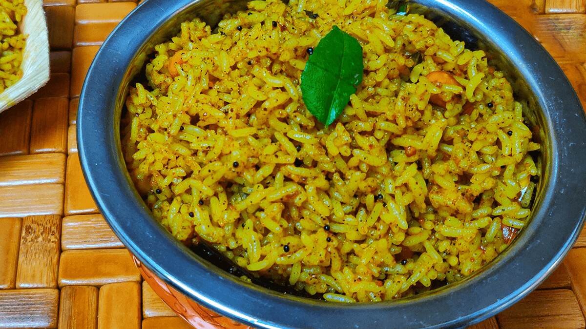 Temple Style Puliyodharai: கோவில் ஸ்டைலில் சுவையான புளியோதரை; வீட்டிலேயே செய்து பெருமாளை வழிபடுங்கள் ஆன்மீக நண்பர்களே.!