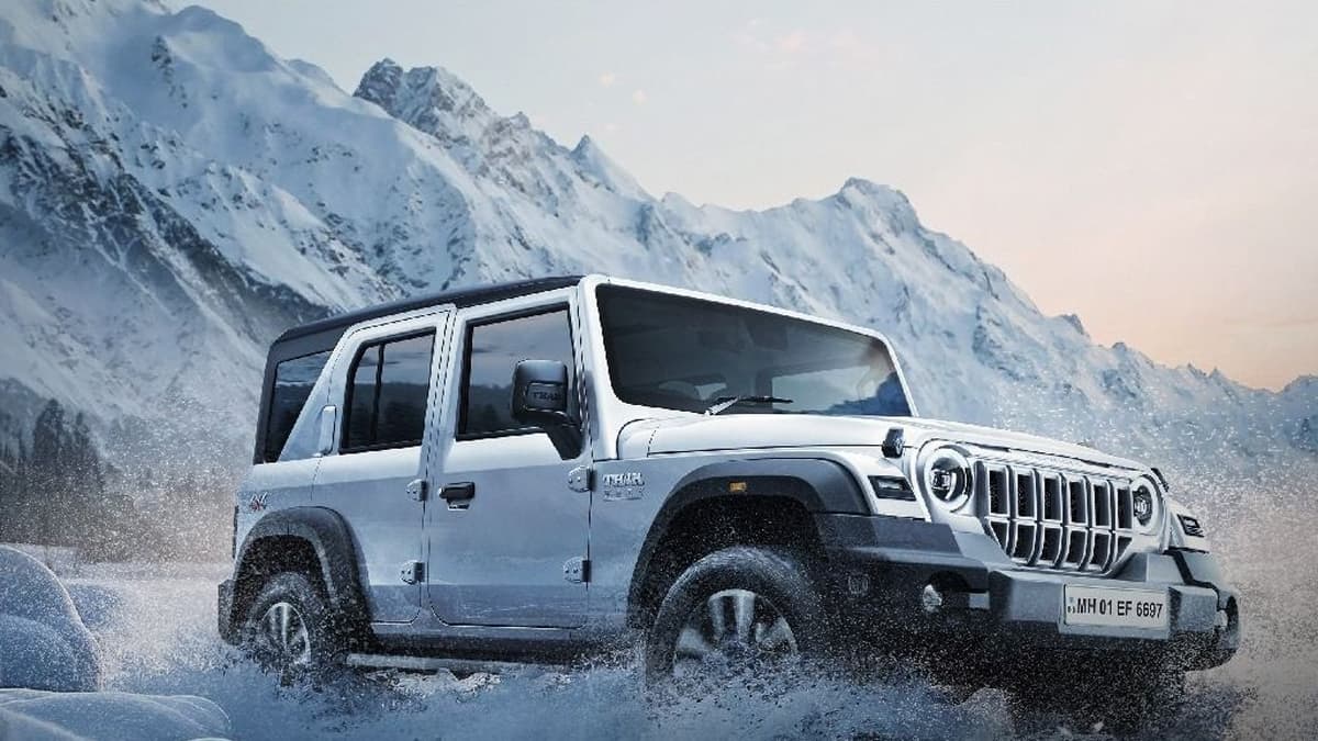 Mahindra Thar Roxx 4x4: மஹிந்திரா தார் ராக்ஸ் மாடல் 4X4.. விலை எவ்வளவு தெரியுமா?!