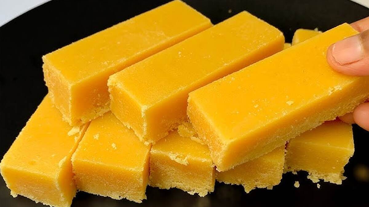 Mysore Pak Recipe: பேக்கரி சுவையில் மைசூர் பாக் செய்வது எப்படி..? விவரம் உள்ளே..!