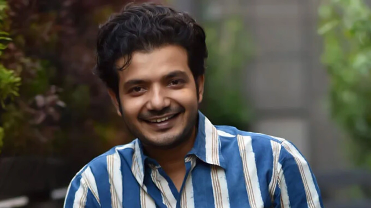 Actor Sreenath Bhasi's Driving License Suspended: மலையாள நடிகர் ஸ்ரீநாத் பாசியின் ஓட்டுநர் உரிமம் ரத்து..!