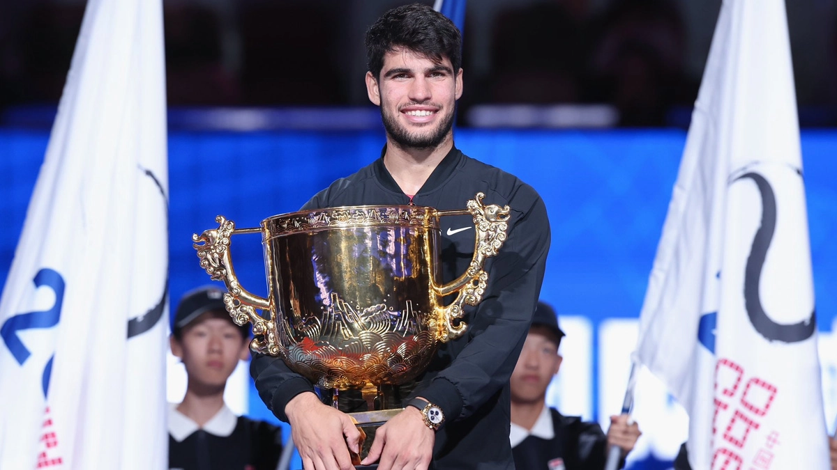 China Open Tennis 2024: சீனா ஓபன் டென்னிஸ்; காா்லஸ் அல்காரஸ் சாம்பியன் பட்டம் வென்று அசத்தல்..!