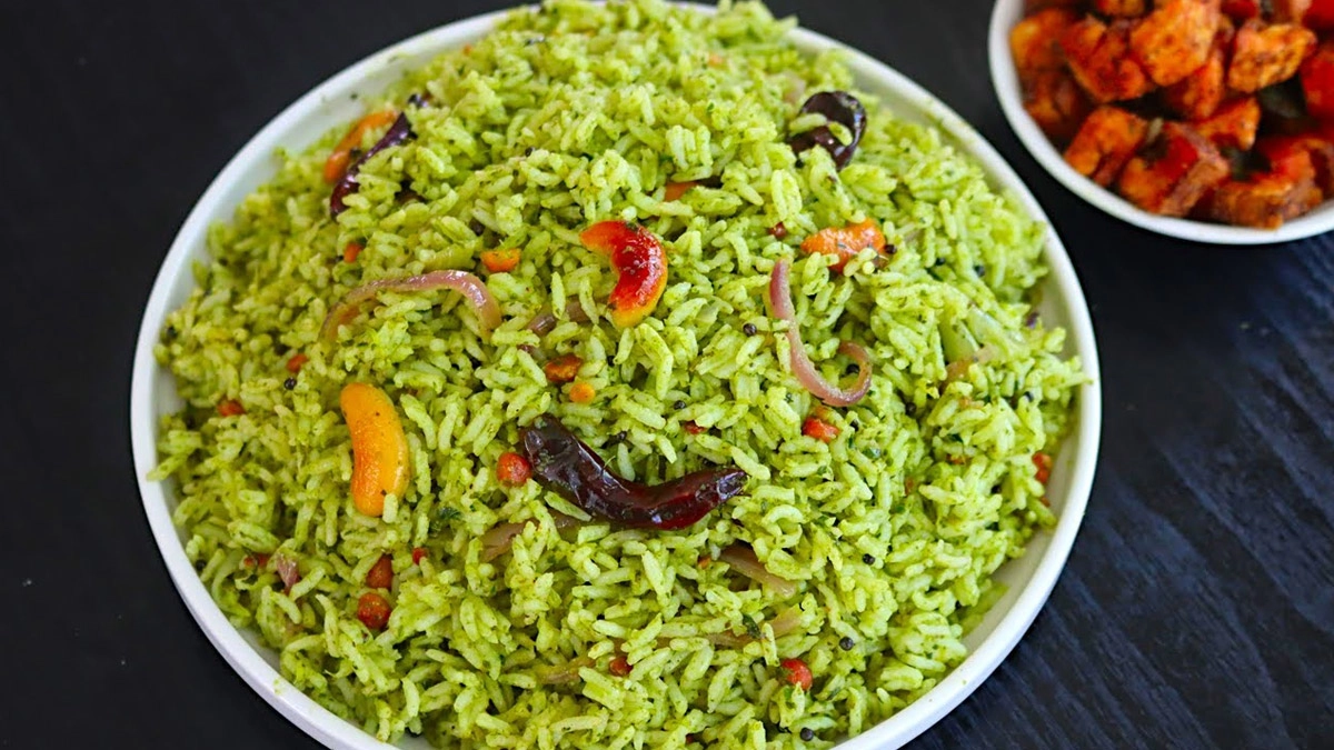 Mint Rice Recipe: அருமையான சுவையில் புதினா சாதம் செய்வது எப்படி..? ரெசிபி டிப்ஸ் இதோ..!