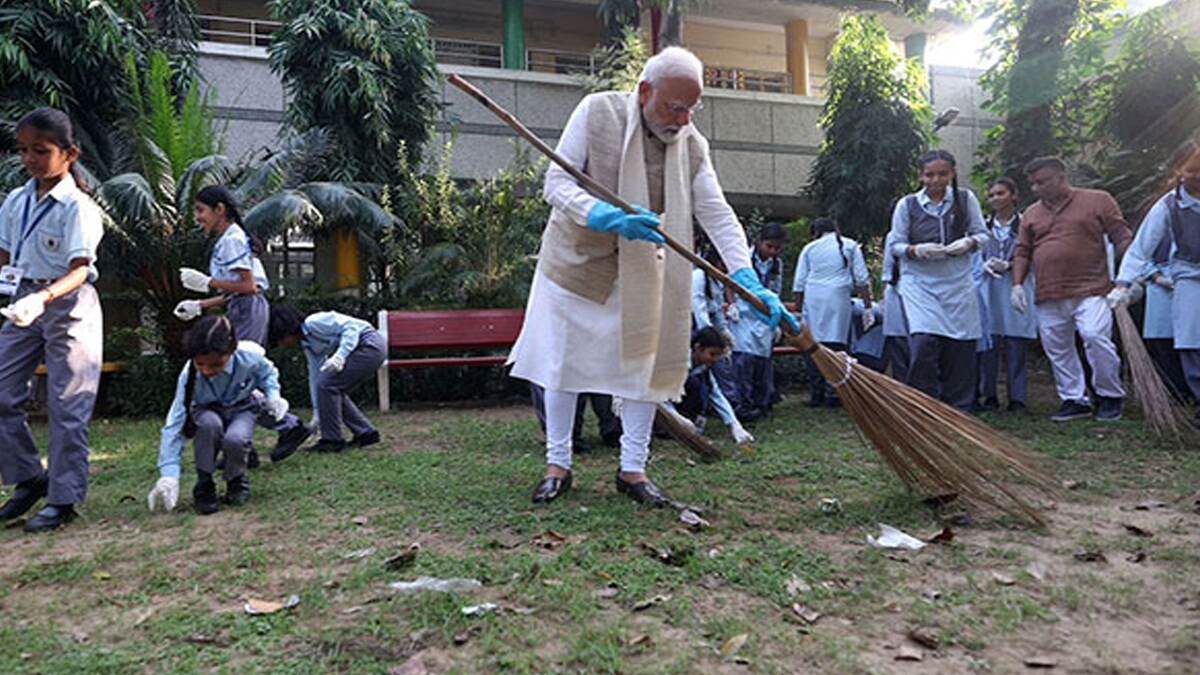 10 Years of Swachh Bharat: 10 ஆண்டுகளை நிறைவு செய்த தூய்மை இந்தியா.. பிரதமர் மோடிக்காக உலக தலைவர்கள் நெகிழ்ச்சி பதிவு..!