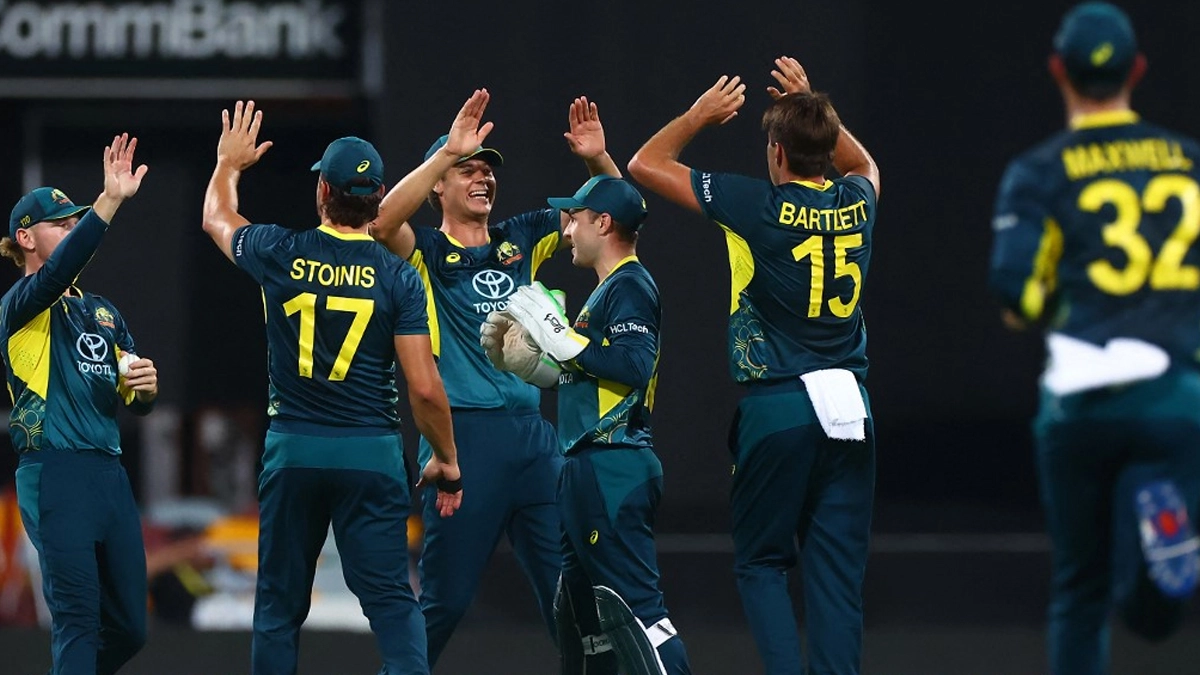 AUS Vs PAK 1st T20I: 7 ஓவரில் 93 ரன்.. அதிரடி காட்டிய ஆஸ்திரேலியா..,  பாகிஸ்தான் படுதோல்வி..!