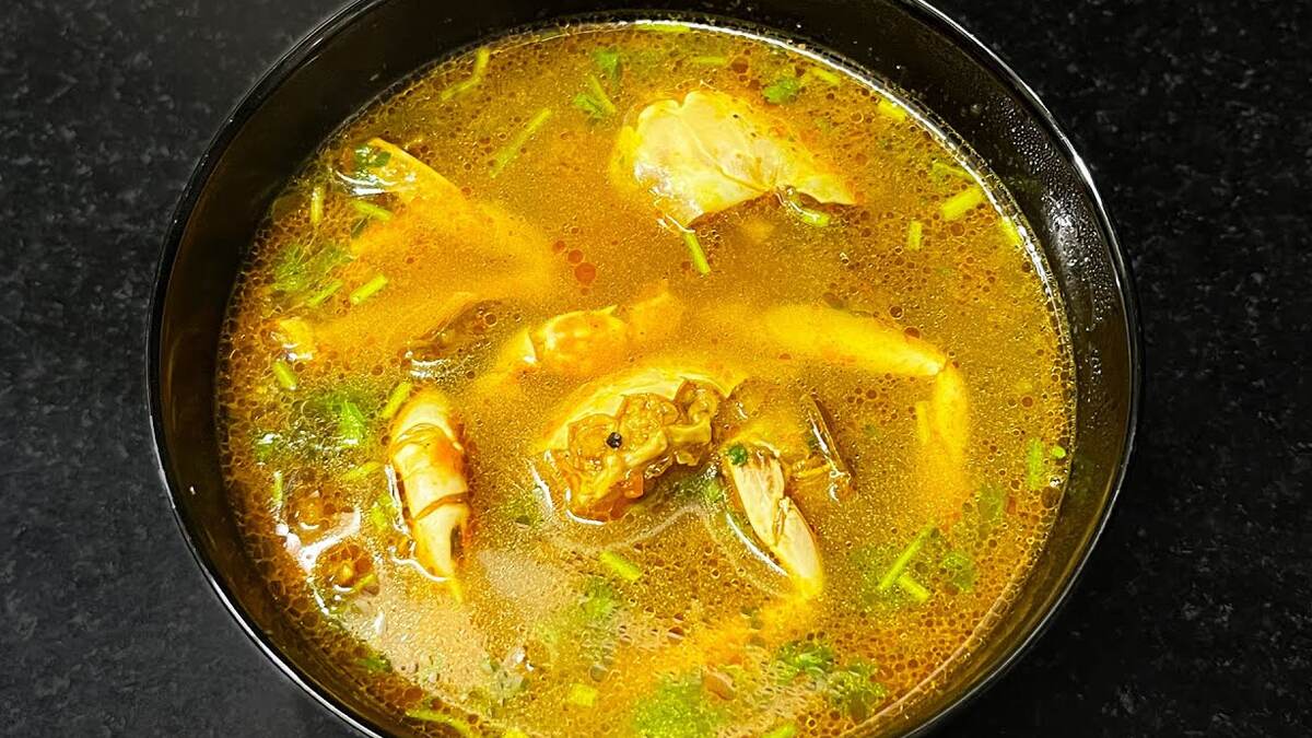 Crab Soup Recipe: காரசாரமான நண்டு சூப் செய்வது எப்படி..? அசத்தல் டிப்ஸ் இதோ..!