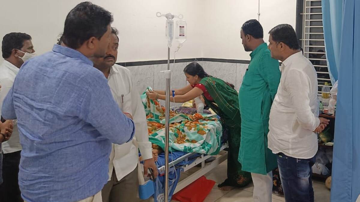 Hair Dryer Explosion: வெடித்து சிதறிய ஹேர் டிரையர்.. கையை இழந்த பெண்.., மக்களே உஷார்..!