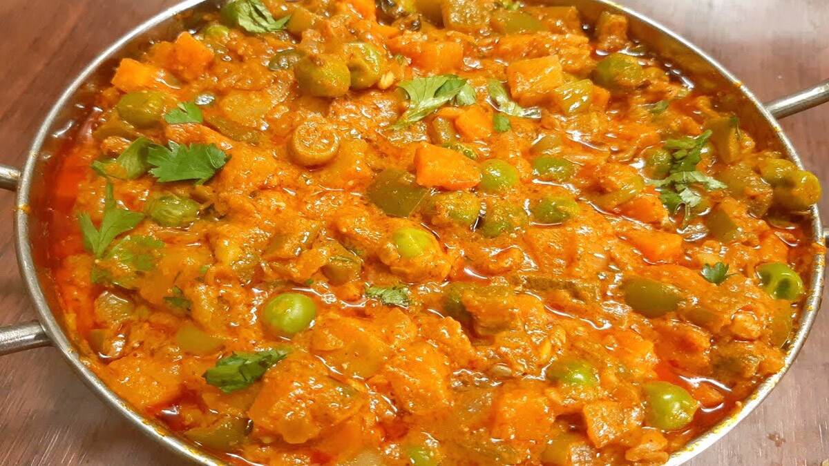 Veg Gravy Recipe: ஆரோக்கியம் நிறைந்த சத்தான வெஜ் கிரேவி செய்வது எப்படி..? ரெசிபி டிப்ஸ் இதோ..!