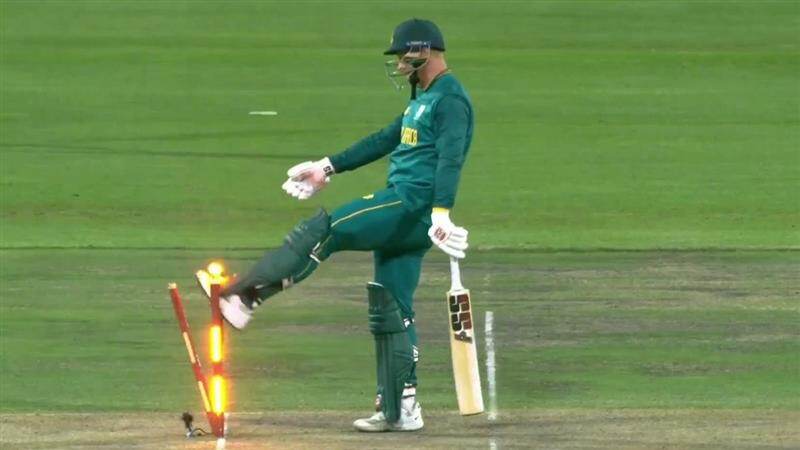 Heinrich Klaasen Fined: ஸ்டம்பை எட்டி உதைத்த ஹென்றிச் கிளாசன்.. அபராதம் விதித்த ஐசிசி..!