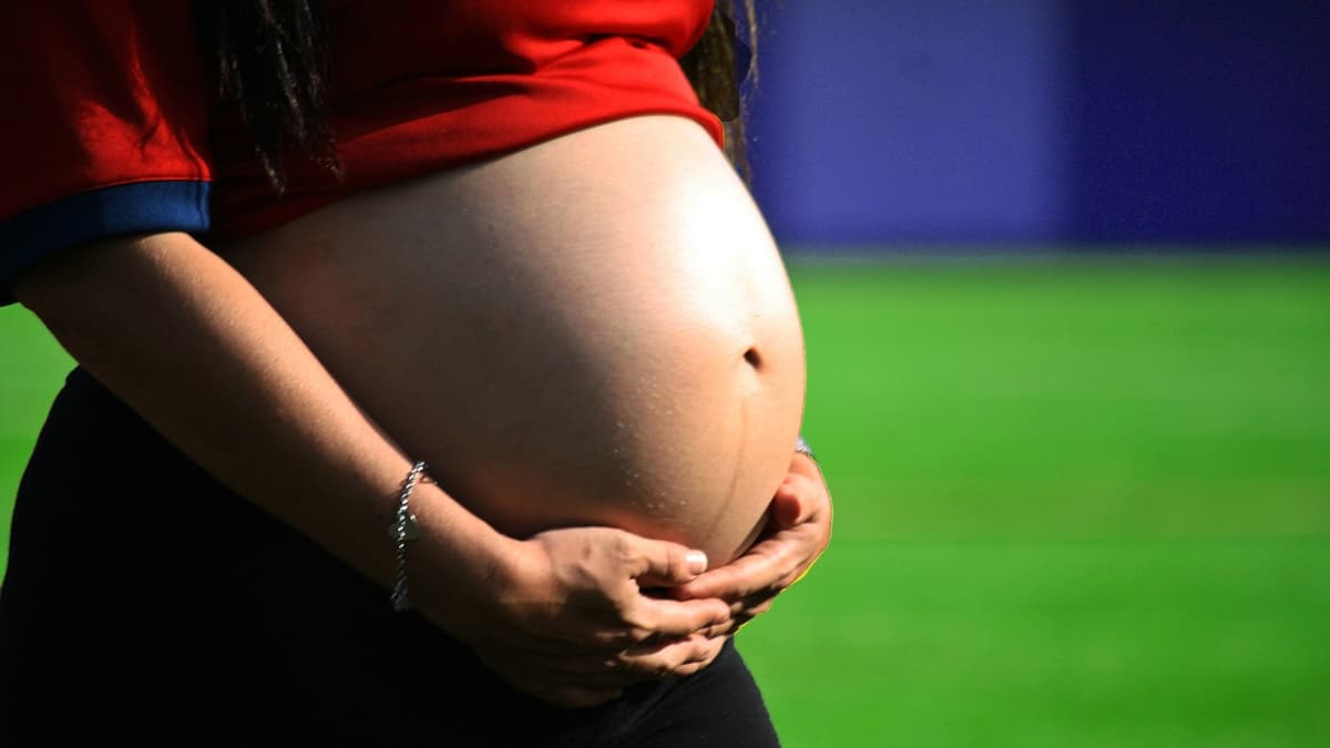 Pregnancy Symptoms: கர்ப்பத்தின் ஆரம்பகால அறிகுறிகள் என்ன? விபரம் உள்ளே.!