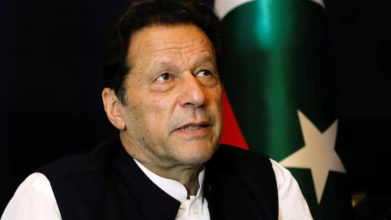 Former PM Imran Khan: முன்னாள் பிரதமர் இம்ரான் கானுக்கு 14 ஆண்டு சிறை தண்டனை.. நீதிமன்றம் அதிரடி உத்தரவு..!