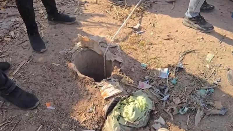 Borewell Death: 33 மணிநேர போராட்டம் வீணான சோகம்; ஆழ்துளைக்கிணற்றில் தவறி விழுந்த இளம்பெண் பலி.!