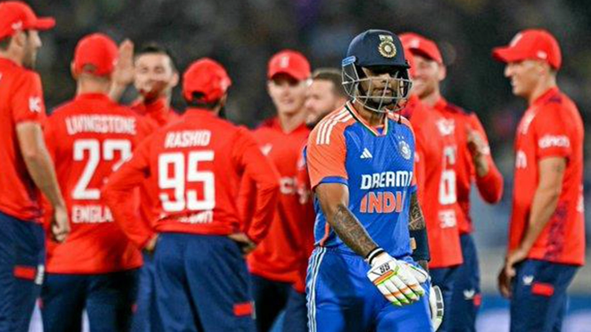 IND Vs ENG 3rd T20I 2025: இந்திய அணி படுதோல்வி.. இலக்கை நெருங்க இயலாமல் திணறிய வீரர்கள்.. இங்கிலாந்து முதல் மாஸ் வெற்றி.!