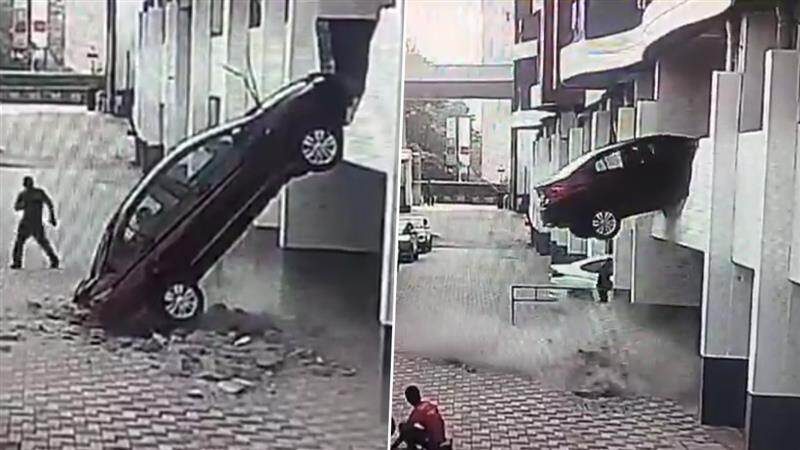 Pune Car Accident: முதல் கியருக்கு பதிலாக ரிவர்ஸ் கியர்.. சுவரை உடைத்துக்கொண்டு விழுந்த கார்..!