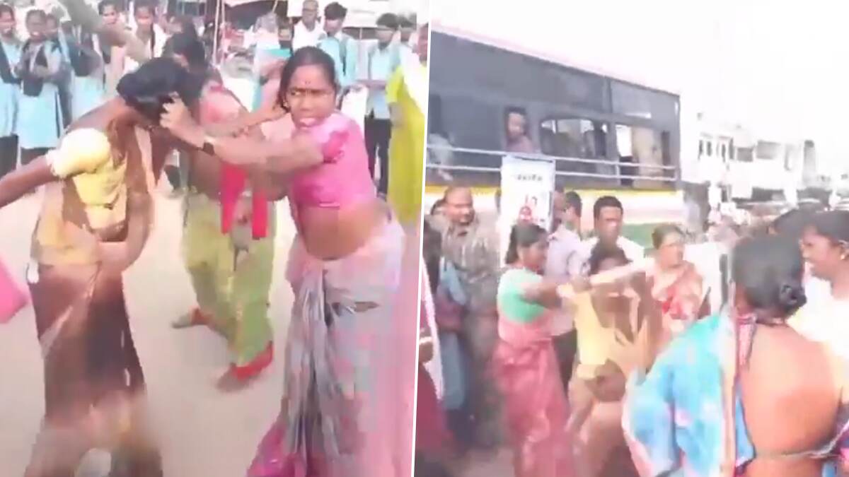 Viral Video: பேருந்து இருக்கைக்காக நடுரோட்டில் சண்டையிடும் பெண்கள்.. வீடியோ வைரல்..!