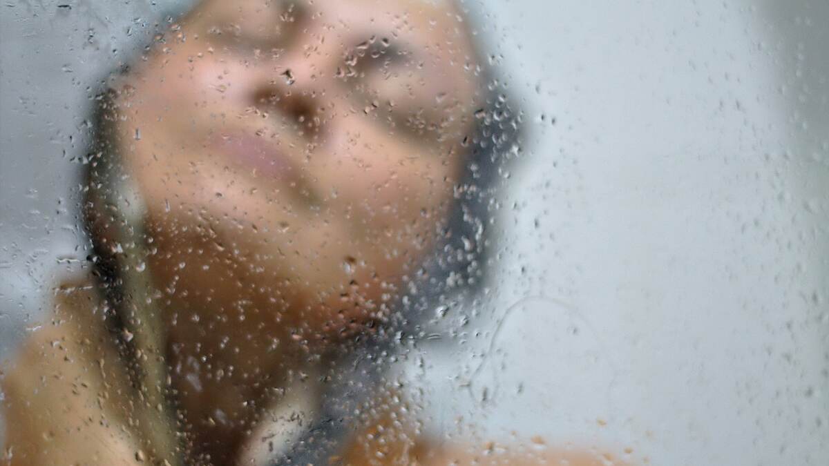 Ice Bath: பிரபலங்களின் ஐஸ் பாத்.. எவ்வாறு ஐஸ்ஸில் குளிப்பது? தவிர்க்க வேண்டியவர்கள் யார்? விபரம் உள்ளே.!