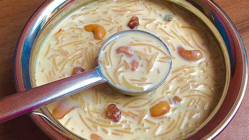 Semiya Payasam Recipe: அட்டகாசமான சுவையில் சேமியா பாயசம் செய்வது எப்படி..? ரெசிபி டிப்ஸ் இதோ..!