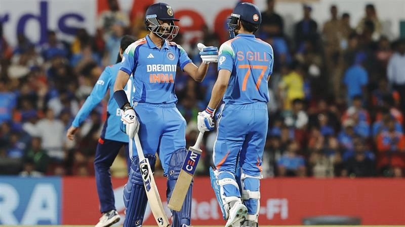 IND Vs ENG 2nd ODI: இந்தியா - இங்கிலாந்து இரண்டாவது ஒருநாள் போட்டி எப்போது? நேரலையில் பார்ப்பது எப்படி? விபரம் உள்ளே.!