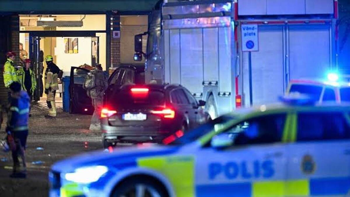 Sweden School Attack: பள்ளியில் துப்பாக்கிச்சூடு; 10 பேர் பரிதாப பலி.. பலர் படுகாயம்..!