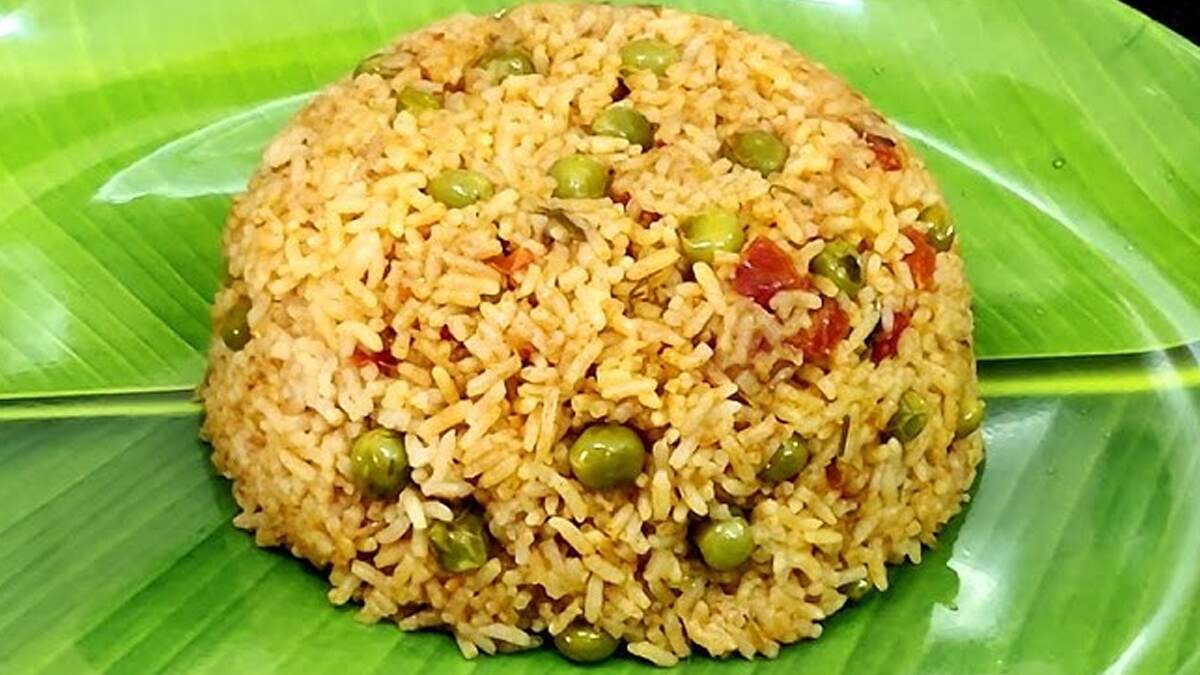 Thakkali Pattani Sadam Recipe: தக்காளி பட்டாணி சாதம் செய்வது எப்படி..? அசத்தல் ரெசிபி டிப்ஸ் இதோ..!