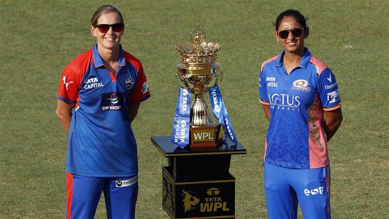 DC Vs MI WPL 2025 Final: பெண்கள் பிரீமியர் லீக் 2025: இறுதிப்போட்டியில் டெல்லி கேபிட்டல்ஸ் - மும்பை இந்தியன்ஸ் அணிகள் மோதல்.. போட்டி எங்கே? நேரலை பார்ப்பது எப்படி?.. விபரம் இதோ.!