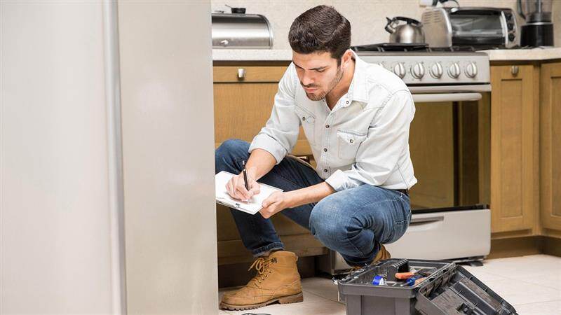 Fridge Maintenance Tips: பிரிட்ஜ் கூலிங் ஆகவில்லையா? என்ன காரணம் தெரியுமா..? விவரம் உள்ளே..!