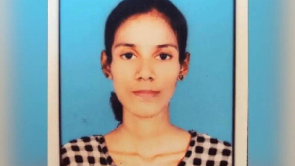 Kerala Girl Dies: யூடியூப் வீடியோ பார்த்து டயட் இருந்த இளம்பெண்.. 24 கிலோ எடையுடன் உயிரிழந்த சோகம்..!