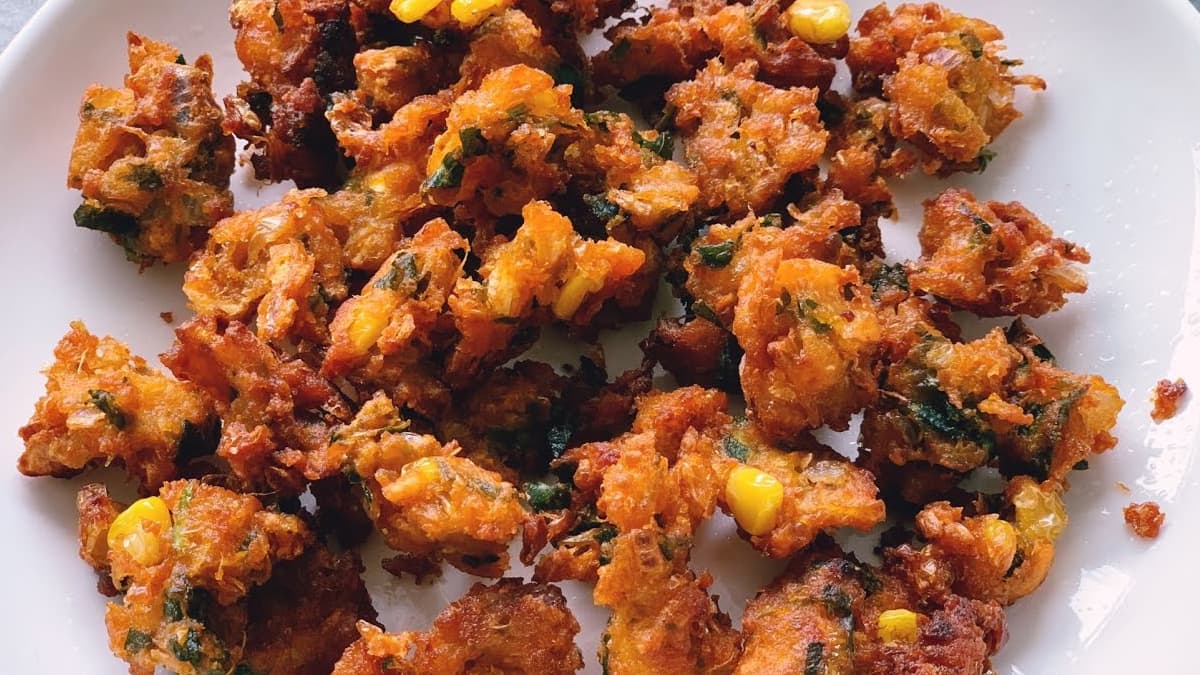 Sweet Corn Pakoda Recipe: ஸ்வீட் கார்ன் பக்கோடா செய்வது எப்படி..? அசத்தல் ரெசிபி டிப்ஸ் இதோ..!