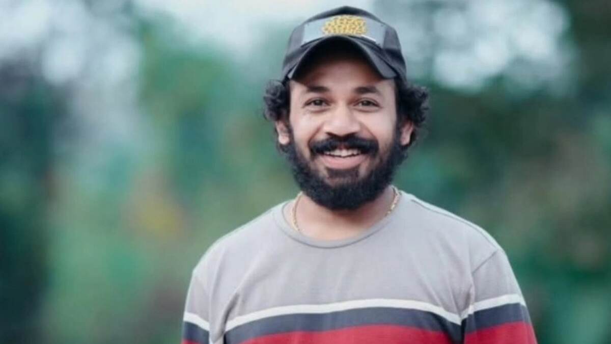 Actor Rakesh Poojary Dies: திருமண நிகழ்ச்சியில் டான்ஸ் ஆடிய நடிகர் மயங்கி விழுந்து மரணம்.. அதிர்ச்சியில் ரசிகர்கள்.!